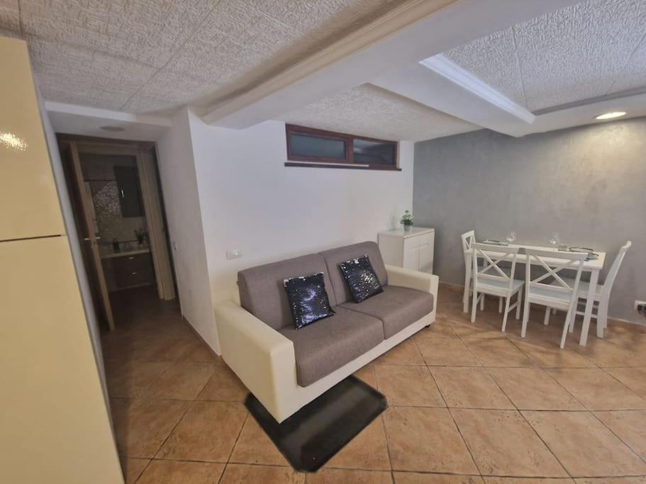 Casa Vacanza Castello Cagliari Buitenkant foto